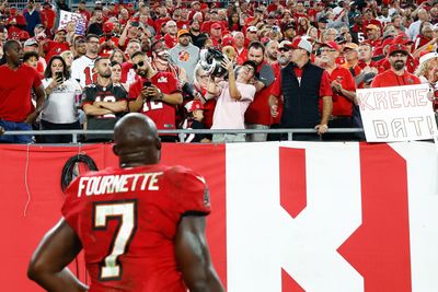 Saints suggested as best landing spot for soon-to-be-former Bucs RB Leonard Fournette