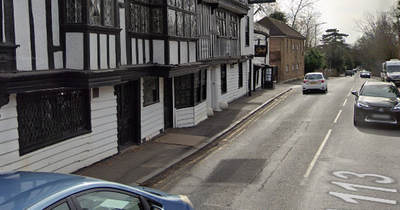 Outraged diner slams celebrity-favourite restaurant that “doesn’t cater for vegans”
