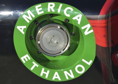 Midwest could add more ethanol to gasoline under EPA plan