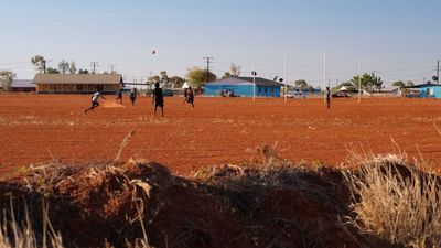 Calls for more remote sporting infrastructure amid Alice Springs community football league ban
