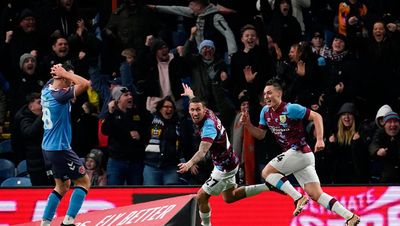 Burnley leave it late to break Fleetwood hearts in FA Cup