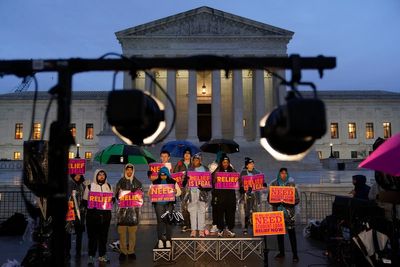 Legal fight over student debt a prelude to political battle