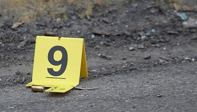 Chicago police officer dies after exchanging gunfire ‘at close range’ with suspect in Gage Park