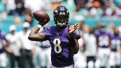 Ravens GM Eric DeCosta wants QB Lamar Jackson in Baltimore