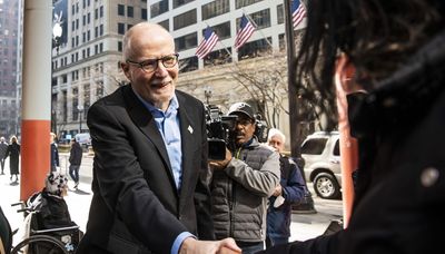 Rejected before, Vallas aims to win over a city ‘in crisis’ — promising to get it ‘back on track’