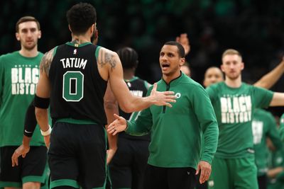 How worried should fans of the Boston Celtics be about Jayson Tatum’s wrist?