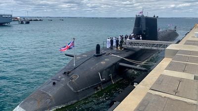 British MP Simon Fell rejects Peter Dutton's claim that UK does not have capacity to build Australia's nuclear-powered submarines