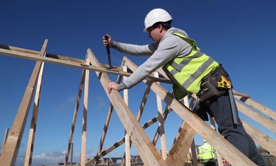 Taylor Wimpey plans job cuts amid downturn in UK housing market