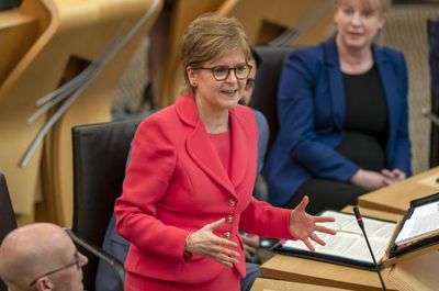 FMQs: Nicola Sturgeon slams Tory 'knee-jerk opposition' to Deposit Return Scheme