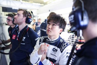 Tost: Tsunoda has to "get it together" in third F1 season