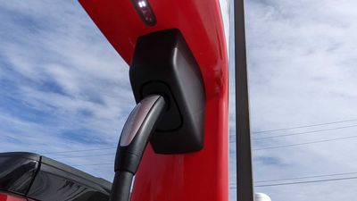 Will Tesla's New Supercharger Membership Hinder Rival Networks?