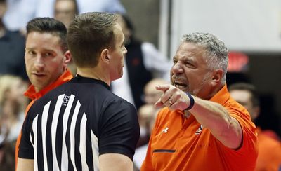 Bruce Pearl’s furious 3-word interview soundbite perfectly summed up Auburn’s awful night