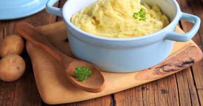 Chef perfect mashed potato recipe that involves using two unusual additions