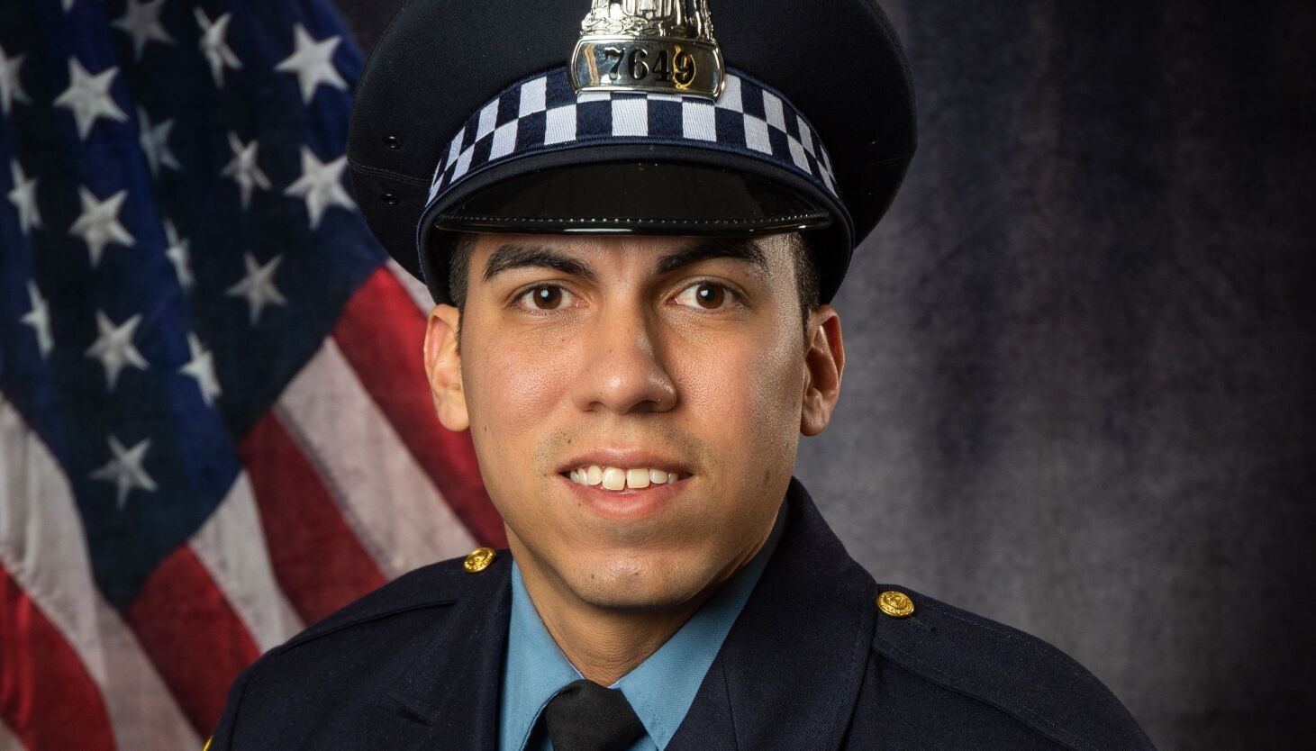 chicago-police-officer-was-shot-and-killed-in-front-of