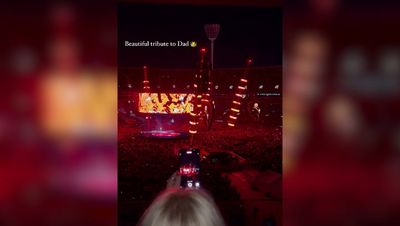 Ed Sheeran pays touching tribute to Shane Warne during sold-out Melbourne gig