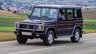 30-Year-Old Mercedes G-Class V8 Still Looks Box(y) Fresh