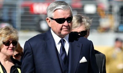 Panthers owner David Tepper releases statement on Jerry Richardson’s passing