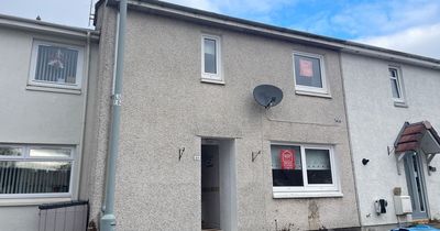 West Lothian's two-bed fixer-upper house goes under the hammer as 'cheapest' in area