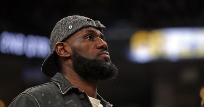 Los Angeles Lakers insiders have LeBron James fear after latest injury setback