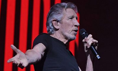 Roger Waters reveals first music from re-recorded solo Dark Side of the Moon
