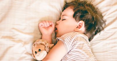 When kids should go to sleep and wake up based on their age, according to expert