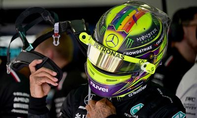 Lewis Hamilton makes a statement in Bahrain and gets jewellery exemption