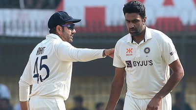 Changed ball made a lot of difference: Dinesh Karthik