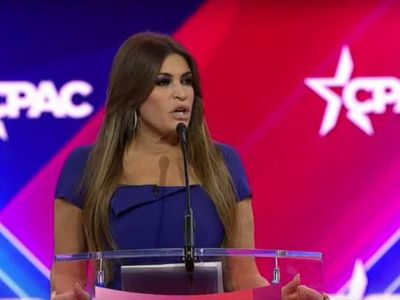 Kimberly Guilfoyle met by half empty auditorium at CPAC