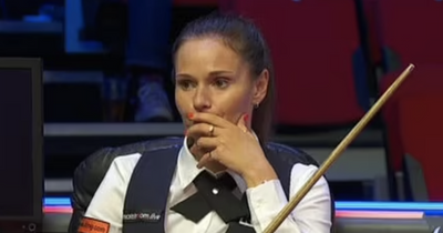 Reanne Evans blasts "disgusting" women's Snooker World Championship prize pot