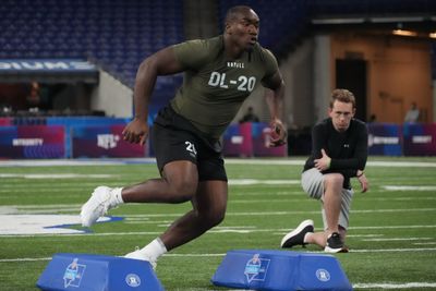 LOOK: Biggest winners from NFL combine among D-linemen, linebackers