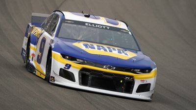 Chase Elliott to Miss Race After Injuring Leg in Snowboarding Accident