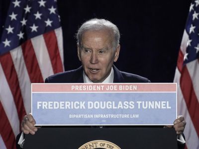 Biden and House Democrats chart a 2024 course based on their legislative track record