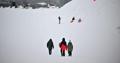 Snow sparks health warnings - Brits urged to check on elderly as temperatures plummet