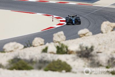 F1 Bahrain GP: Alonso beats both Red Bulls again to top final practice