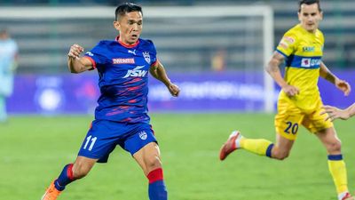 ISL: Crystal John’s decision to award goal to Sunil Chhetri wrong, say former referees