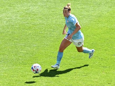 Melbourne City smash four in ALW win over Jets