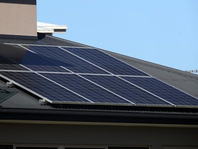 Solar panel dumping ban on the agenda for Queensland