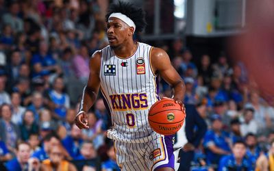 Injury-hit Sydney Kings rally to level NBL grand final series against NZ Breakers