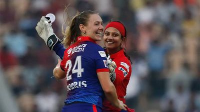 American Tara Norris grabs first fifer of WPL