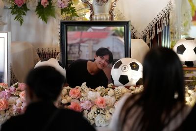 Funeral of Thai 'cave boy' who died in UK ends with prayers