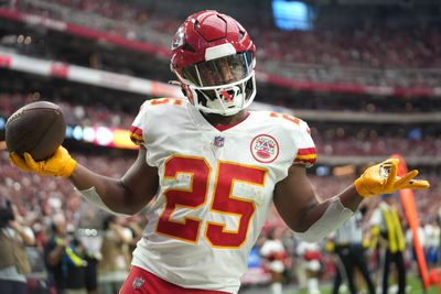 ESPN insider suggests Chiefs RB Clyde Edwards-Helaire on trade radar for NFL teams