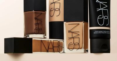 Shoppers praise 'beautiful' £23 foundation 'lasts all day'