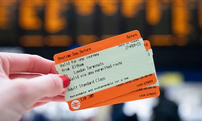 Campaigners call for end to ‘peak fare rip off’ on trains in England and Wales