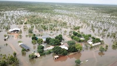 Gulf of Carpentaria communities enduring biggest floods in decade brace for further heavy rain