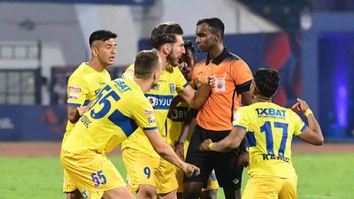 Kerala Blasters seek replay with Bengaluru FC, ban on referee Crystal John