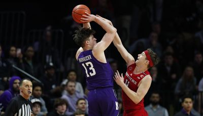 Brooks Barnhizer sparks Northwestern to victory, No. 2 seed in Big Ten tourney