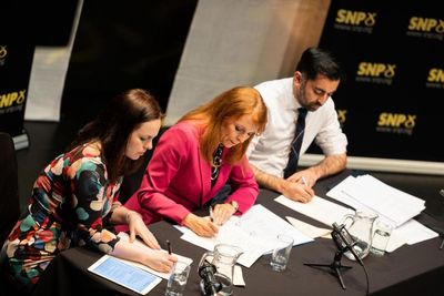 SNP leadership hopefuls challenged to spell out answers to ten 'key questions'