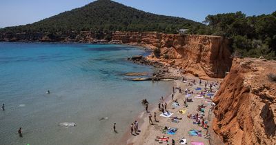 Urgent warning to UK tourists travelling to Spain amid infection outbreak