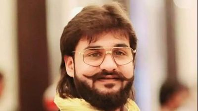 Rs 6L given to Chitrakoot jail superintendent for facilitating Abbas Ansari-wife meetings