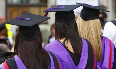 Female university graduates have bigger Hecs debts but earning less than men, research reveals
